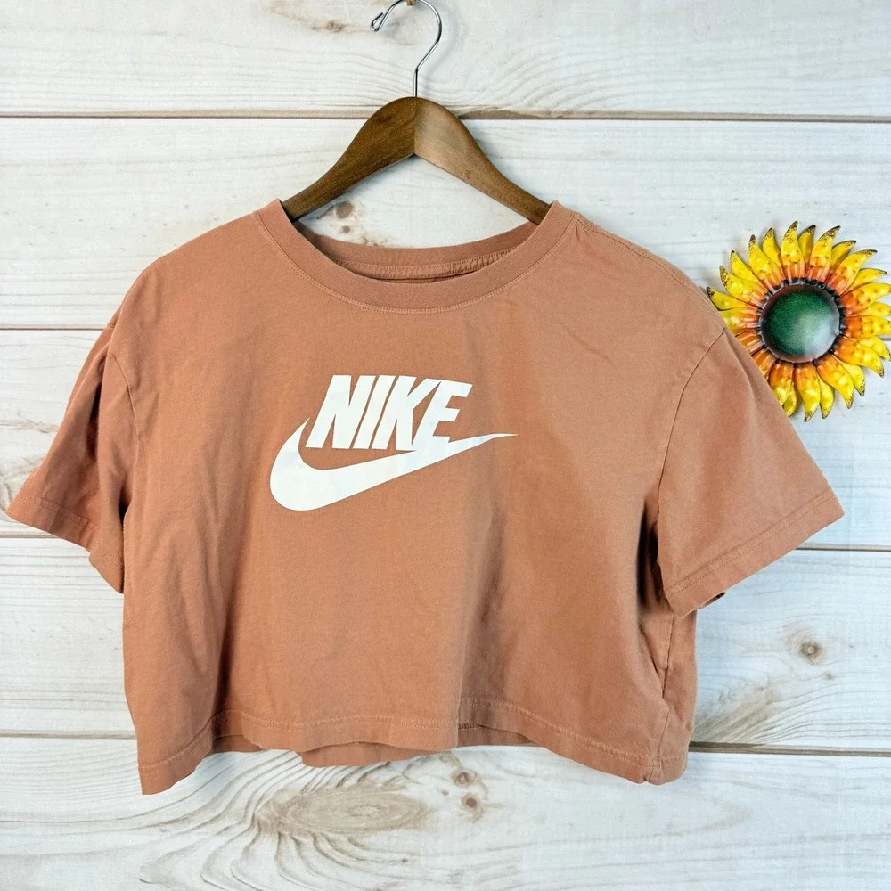 Nike The Nike Tee Women's Crop Top Size Large